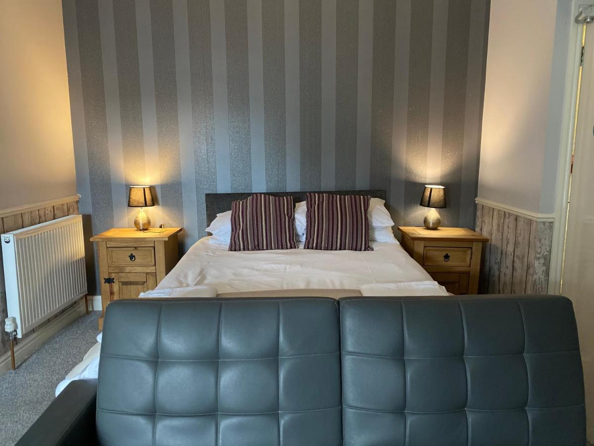 Stanley Arms Bed and Breakfast Holyhead Buitenkant foto