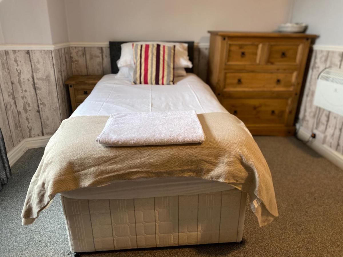 Stanley Arms Bed and Breakfast Holyhead Buitenkant foto