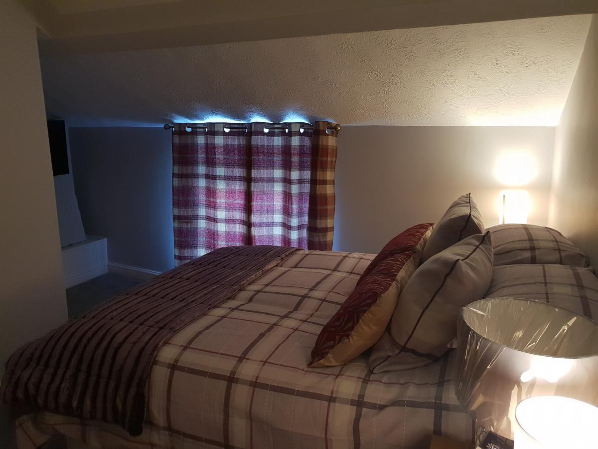 Stanley Arms Bed and Breakfast Holyhead Buitenkant foto