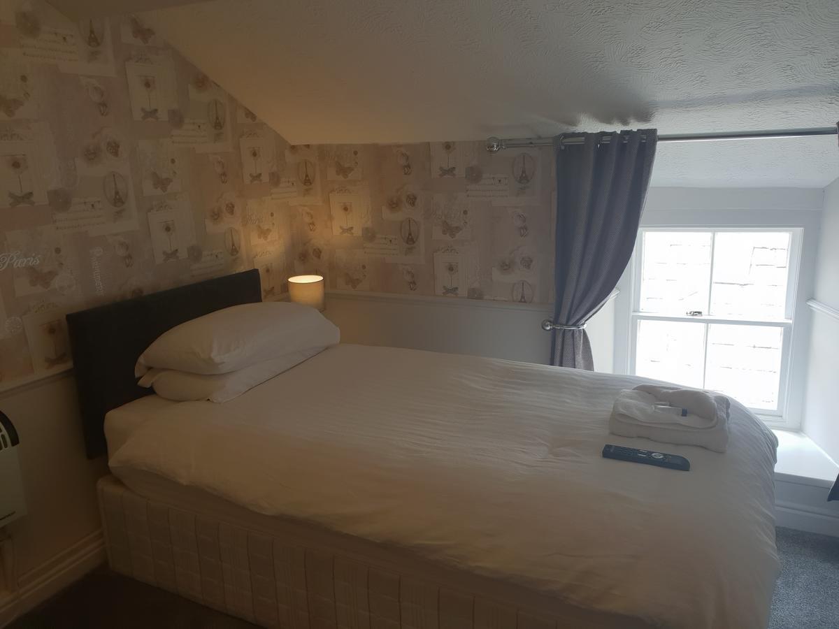 Stanley Arms Bed and Breakfast Holyhead Buitenkant foto