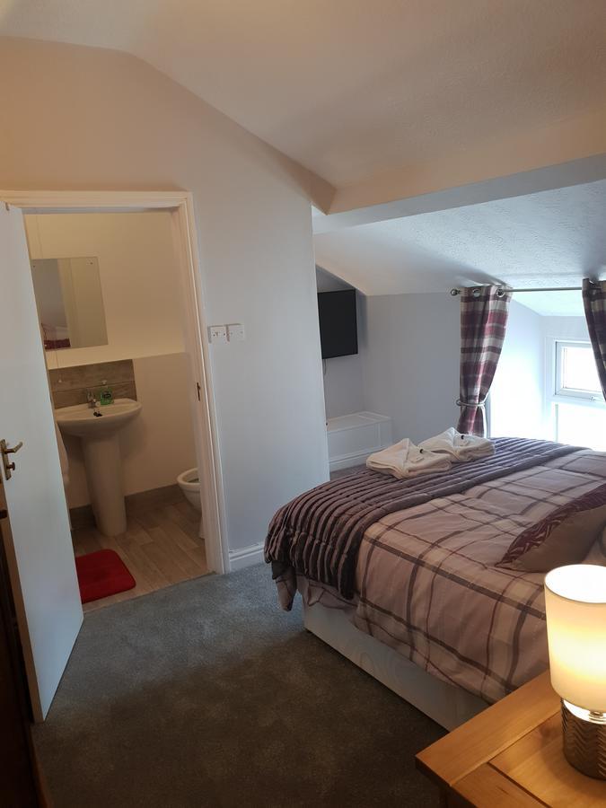 Stanley Arms Bed and Breakfast Holyhead Buitenkant foto
