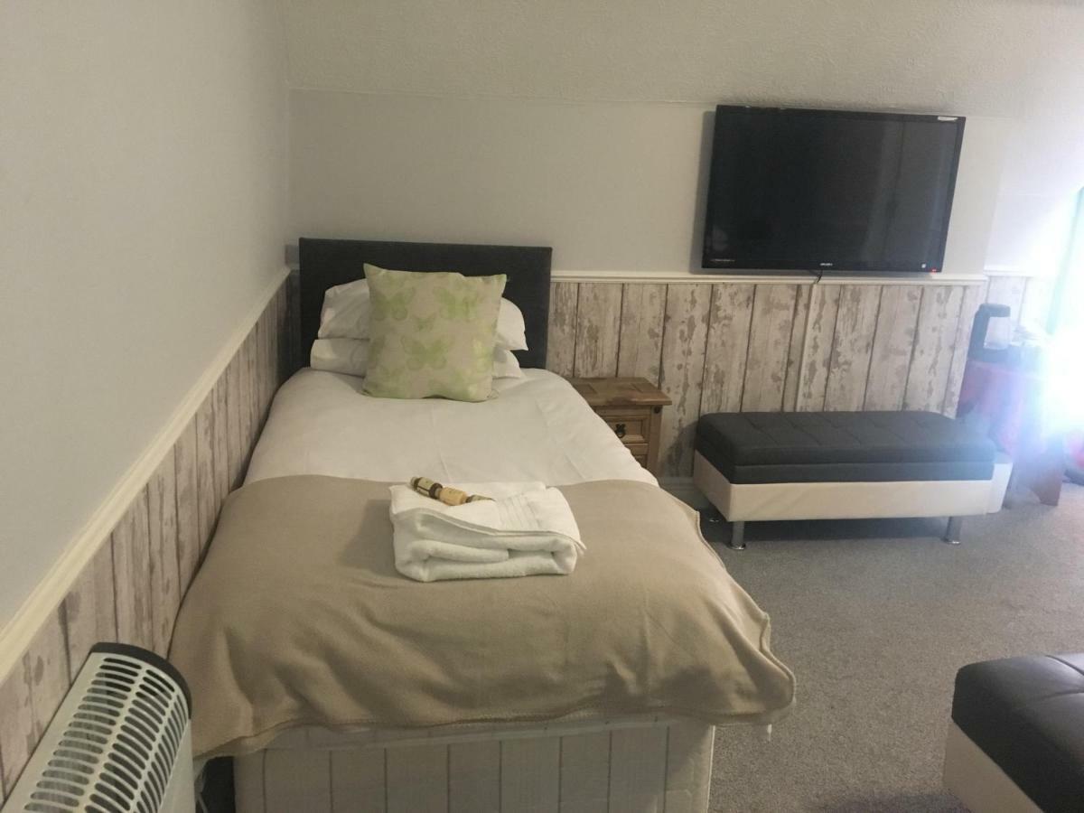 Stanley Arms Bed and Breakfast Holyhead Buitenkant foto